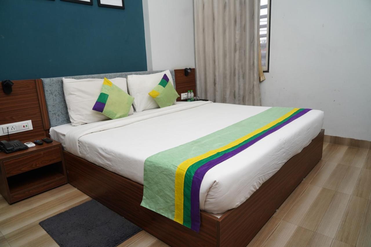 Hotel Ballfin Indore Exterior photo